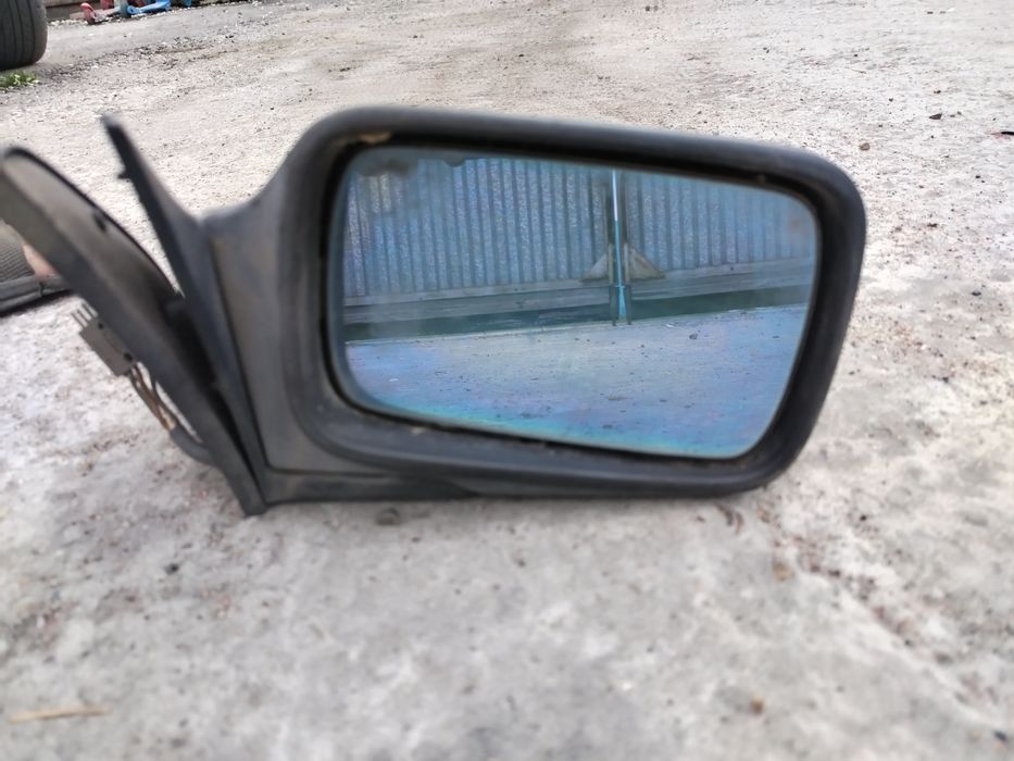 Зеркало правое Е30 BMW