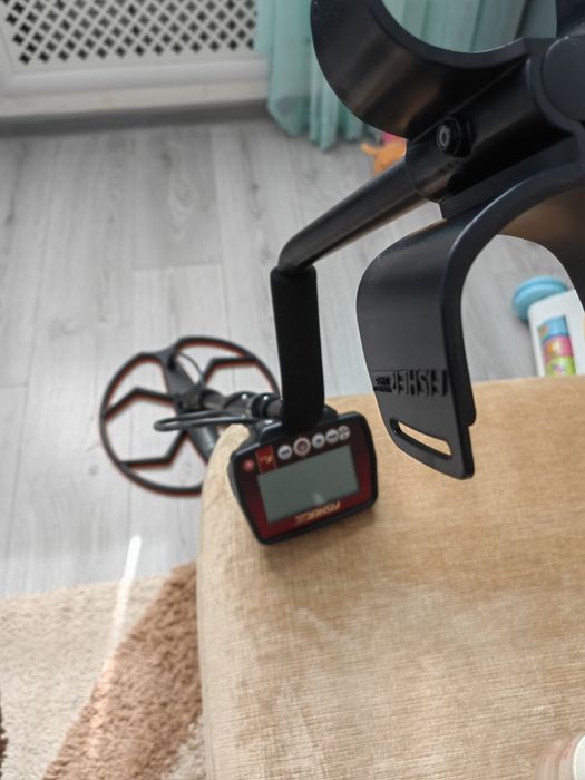 Металлоискатель Fisher F44