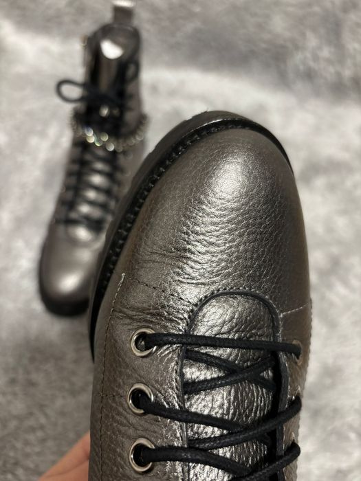 Jimmy Choo ghete combat cristale piele metalizată, ca noi