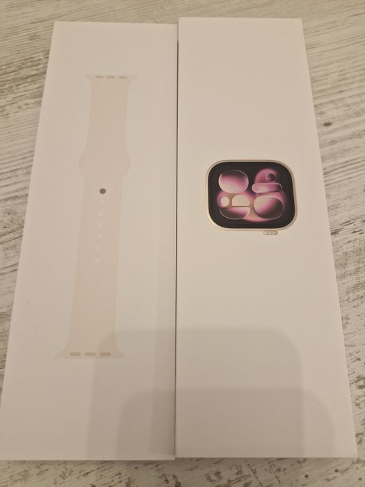 Apple Watch 11 GPS, Carcasa Rose Gold Aluminium 42mm, Light Blush Sport Band - S/M