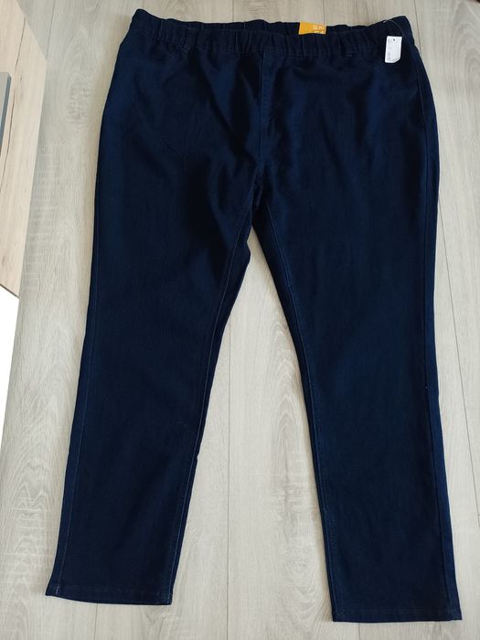 Blugi bleumarin elastici slim  mărime mare 54/56