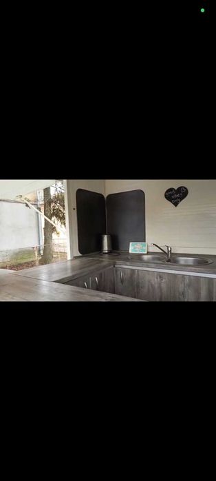 Vând rulotă fast food