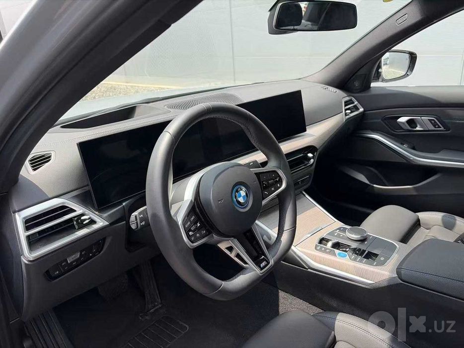 BMW i3 35L и 40L 2025, нардогрей и стальной цвет