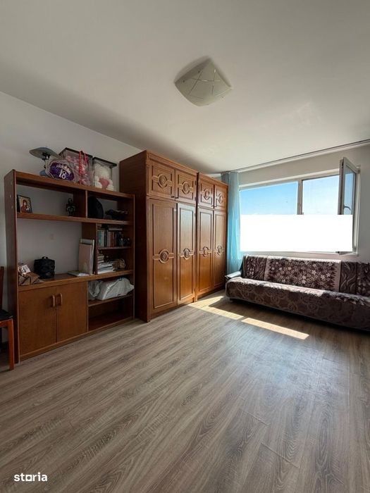 DE VÂNZARE | Apartament 2 camere | Zonă centrală | Etaj 3/4