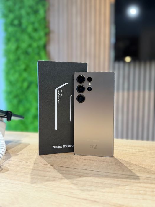 **ATSGSM.RO**Samsung S25 ULTRA 256Gb/Baterie100% /Fact+Gar 12 luni