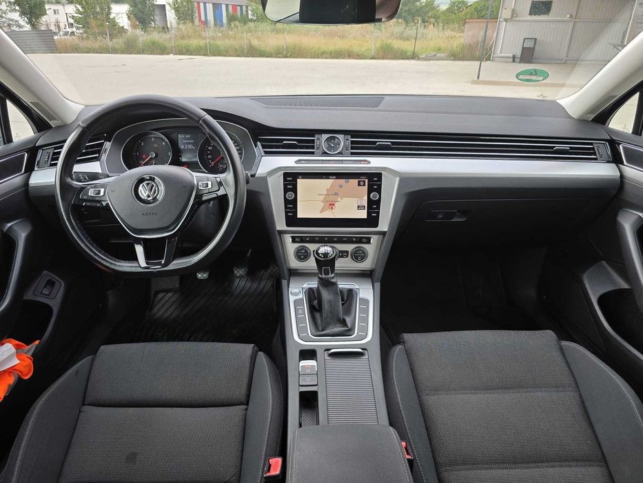 VW Passat B8 2.0 TDI 150 CP Manuala