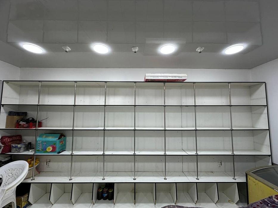 Mebelar va muzlatgich sifatli yangi jihozlar