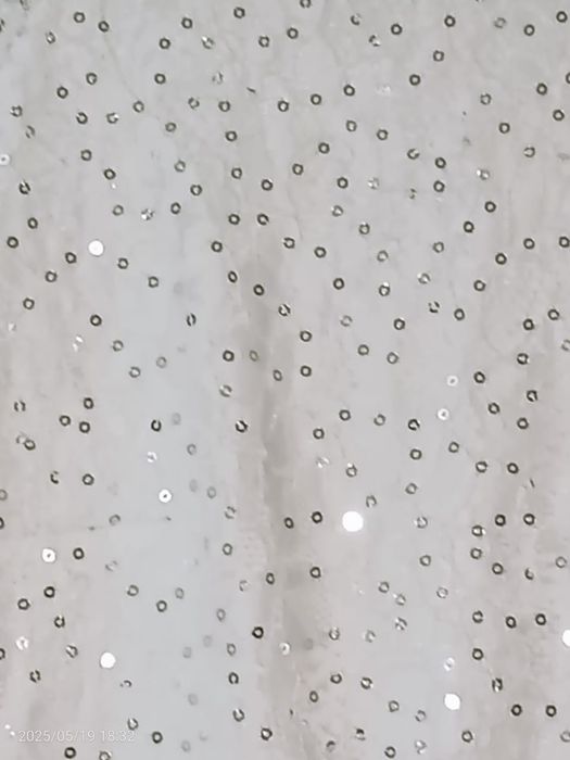 Продам платье шикарное белое