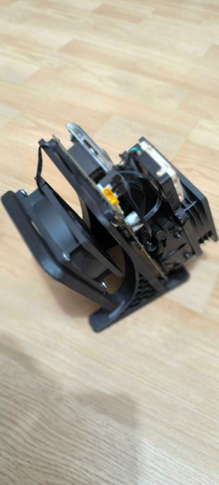 NerdQaxe++ Rev6.1 – Bitcoin Solo Miner