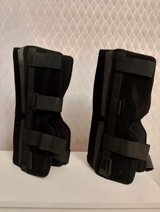 Продам тутор для колена