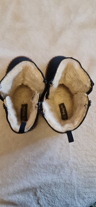 Очень тёплые замшевые угги 26 размера