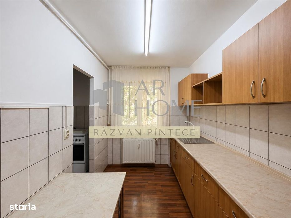 Apartament 2 camere, semidecomandat, zona Nord, Ploiesti