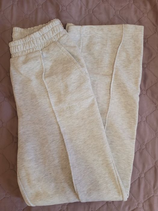 Дамски сив анцуг