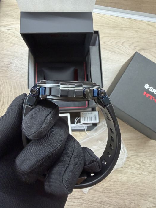 G-shock MTG-B1000XB