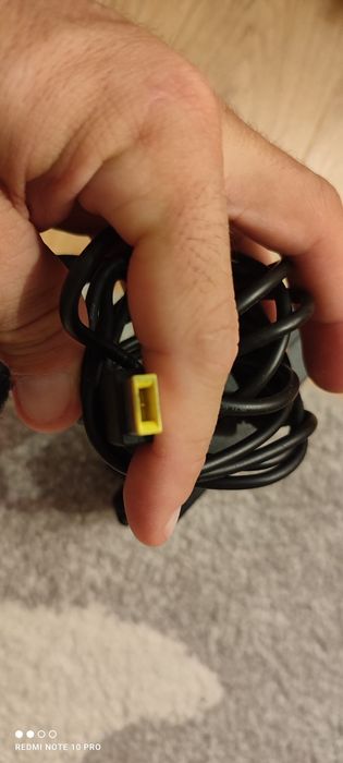 Vând încărcător de leptop/calculator Lenovo 1.5A/3.25A