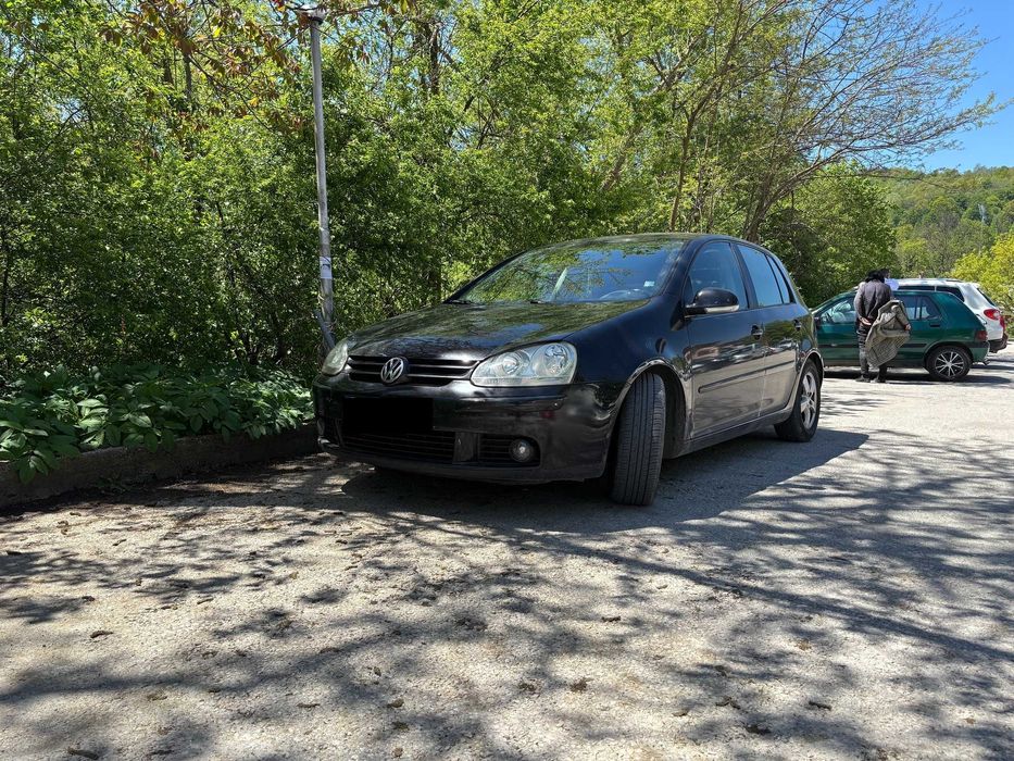 Продавам VW GolF 5 - 1.9TDI