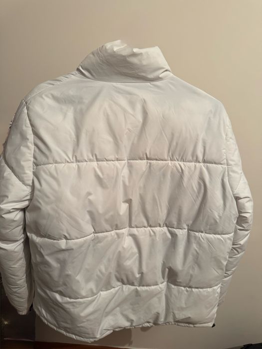 Срочно продается зимняя куртка