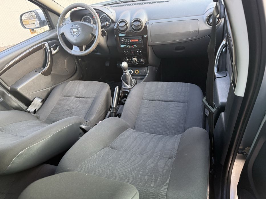 de vanzare dacia duster 4x4