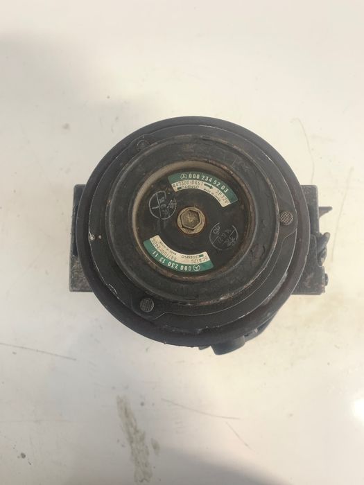 Compresor Ac 2.2D Mercedes-Benz C-Class W202 1993 - 2000 Oem