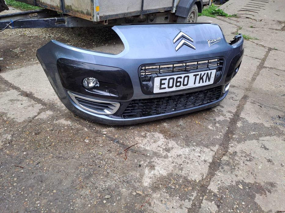 Bara fata spoiler Citroen C3  ds3 Picasso culoare gri