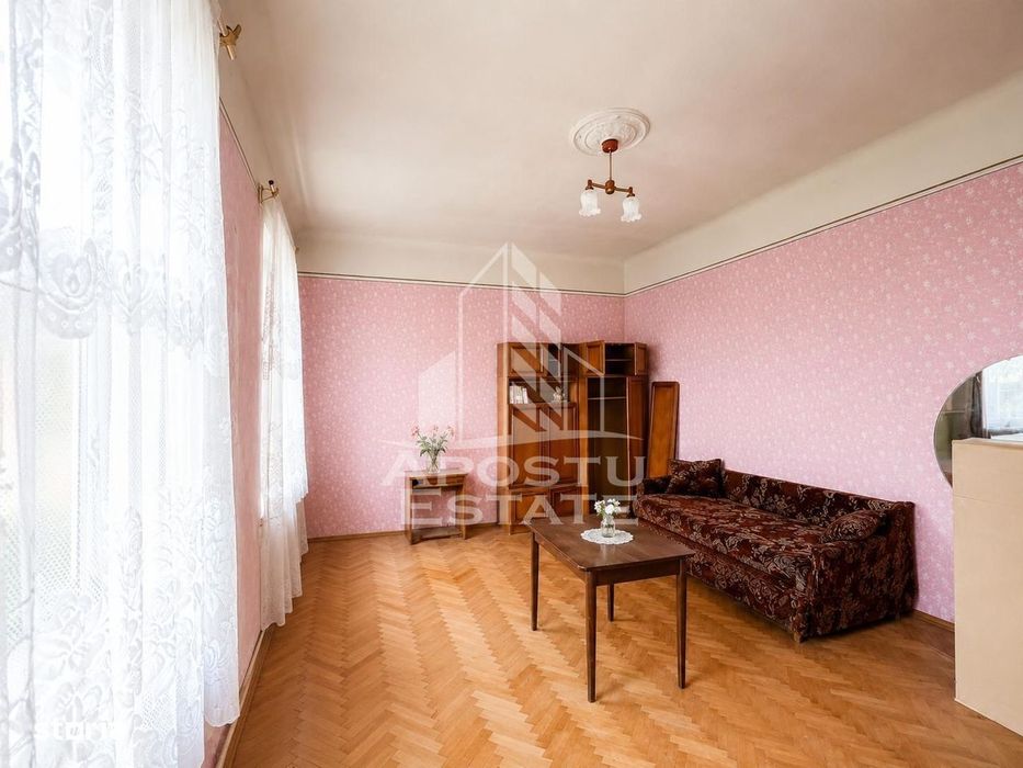 Apartament 2 camere la curte comuna, zona Odobescu Timisoara — fotografia 1
