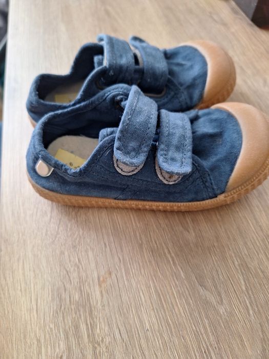 Испански детски маратонки,номер 23