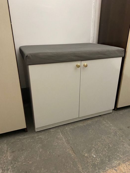 Продам шкаф для обуви