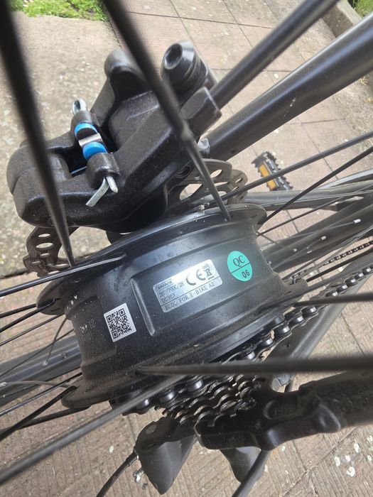 Bicicleta omega asistata electric. Motor bafang