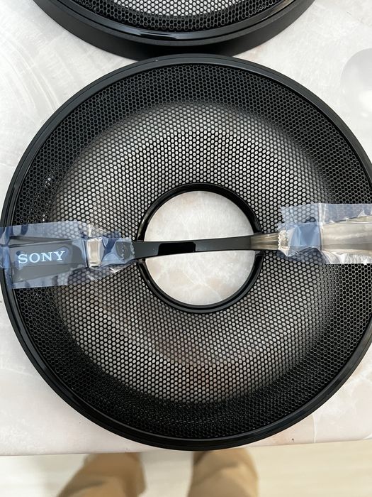 Продам новые грили-сетки от комплекта динамиков SONY! И 4 подиума