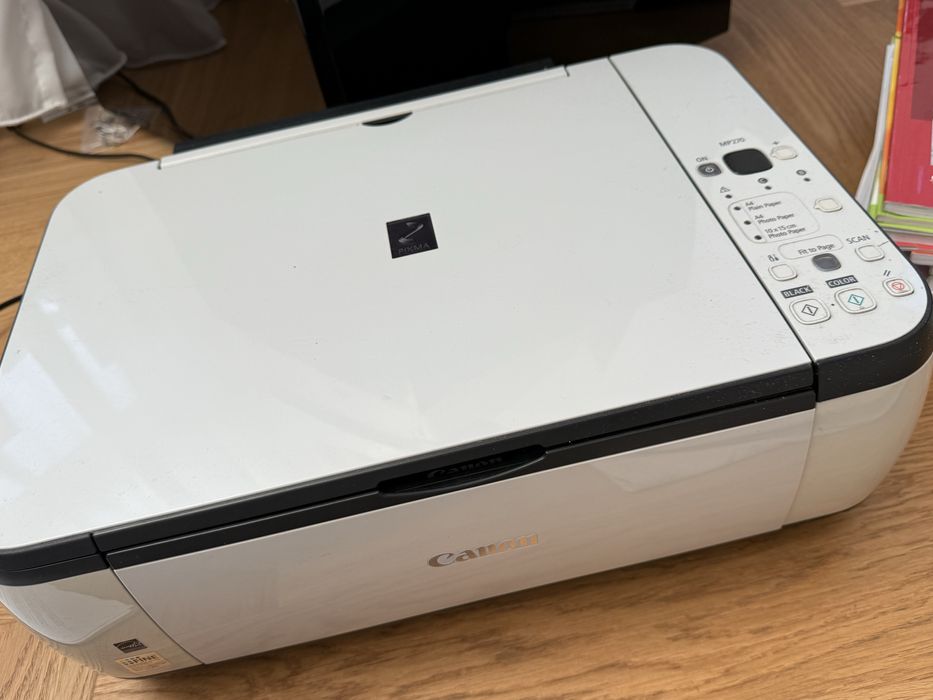 Imprimanta Canon pixma Mp270