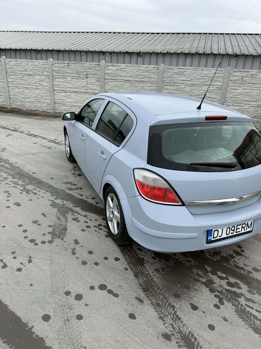Opel Astra H, 1.7 CDTi, anul 2005