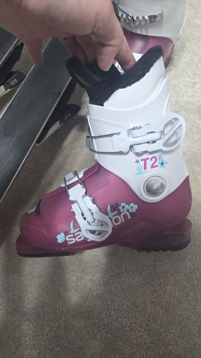 Schiuri Salomon Luxe 110 cm si Clapari Salomon RT Girly 20