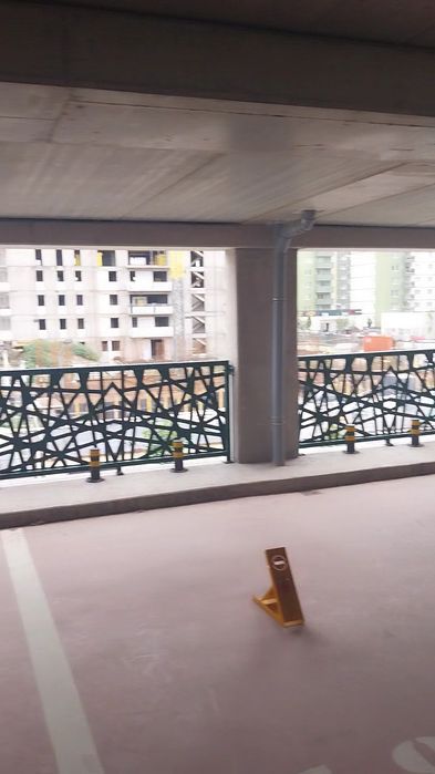 Inchiriez loc de Parcare pe termen lung  în Top City Brașov