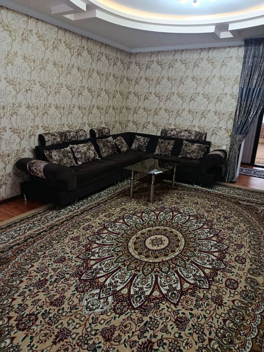 Сдам сваю 4-3/3/9 в метро Айбек