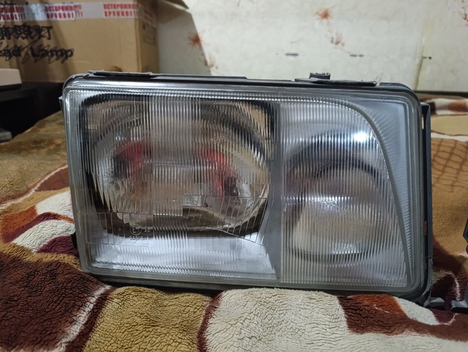 Фары на Мерседес 124 Е