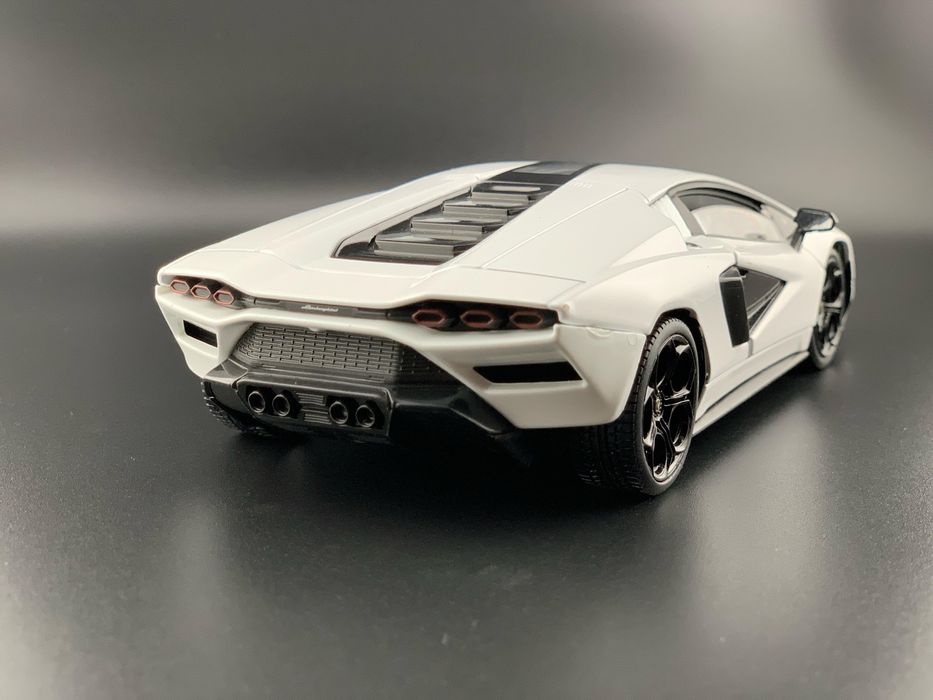 Lamborghini Countach LPI800-4, welly, 1/24