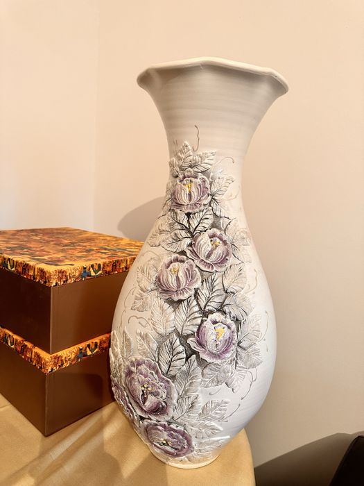 Продам вазу