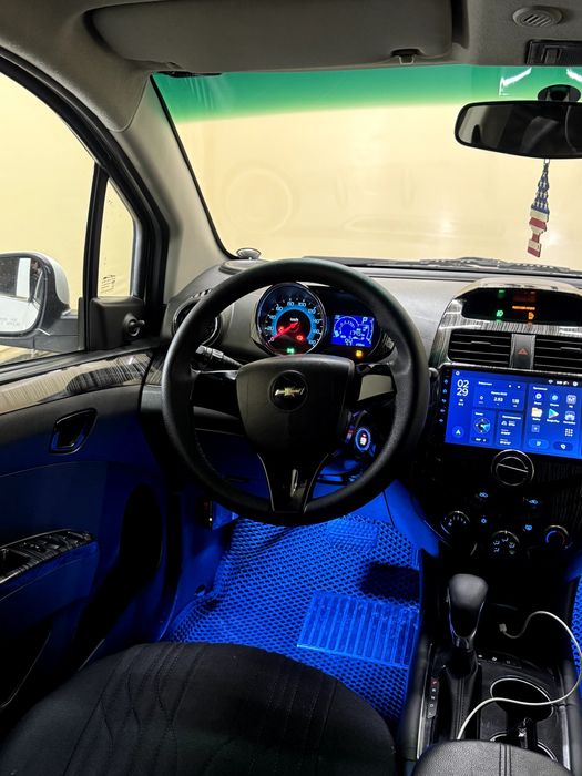 Spark aftamat sotiladi