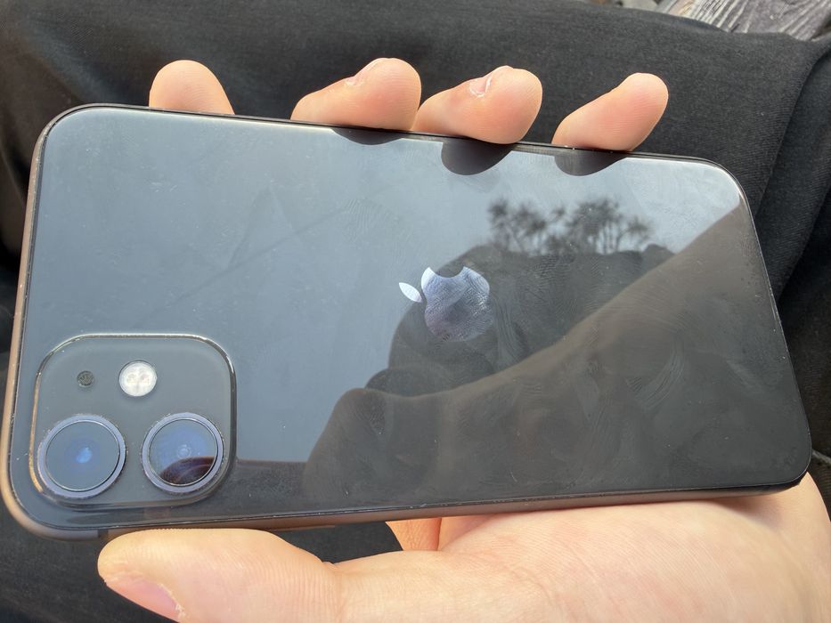 iPhone 11 64  g