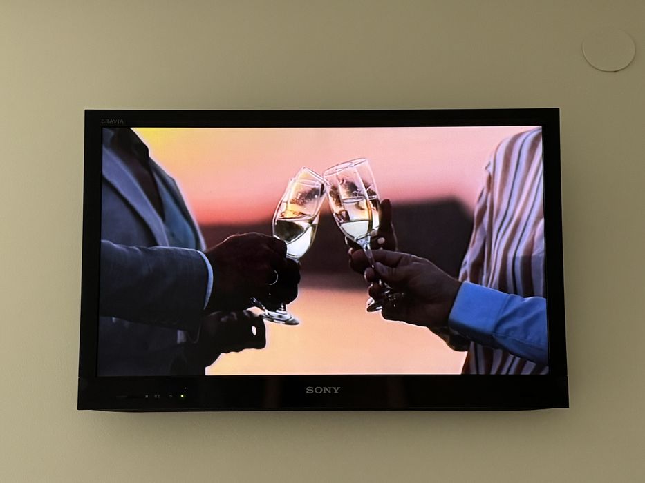 Телевизор SONY 32”  *3D*PiP*Full HD*