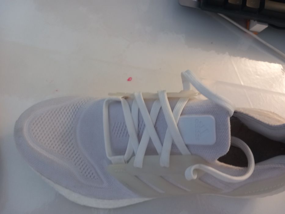 Adidas Ultraboost 22