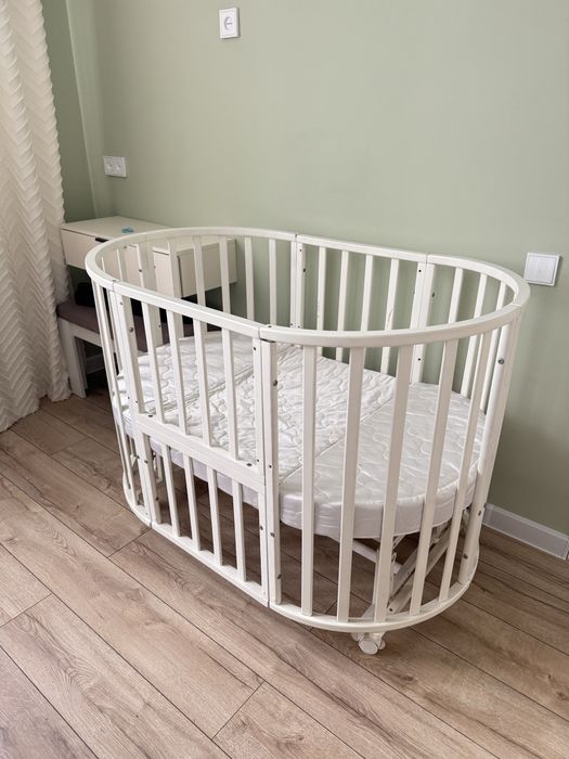 продам кровть манеж для детей 0+