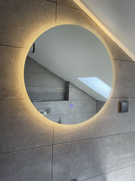 Огледало за баня с вграден LED 60 см