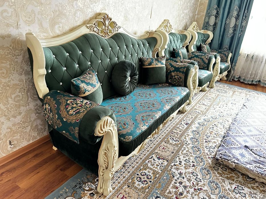 Продам Мягкий гарнитур "Фараон"
