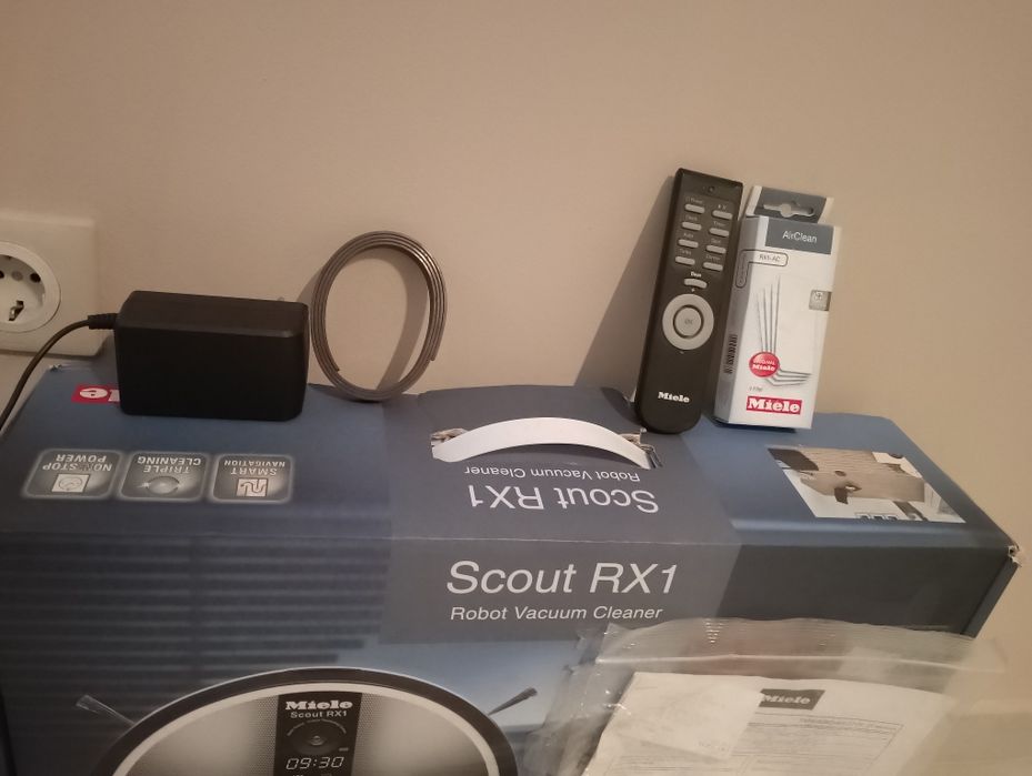 Робот Miele (черен)