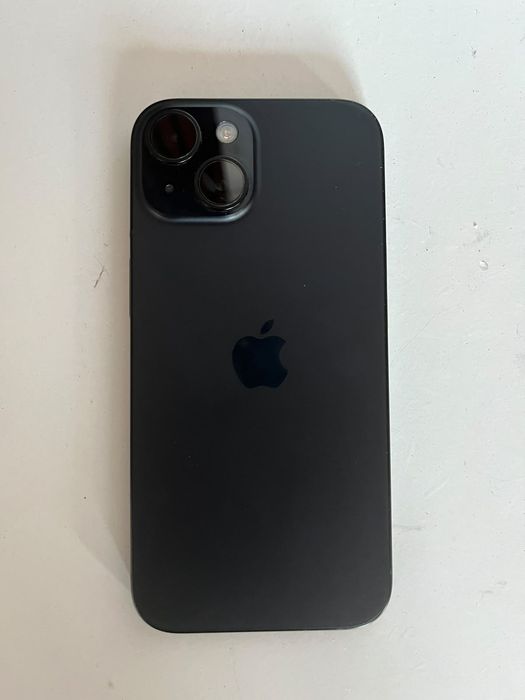 Apple iphone 15.