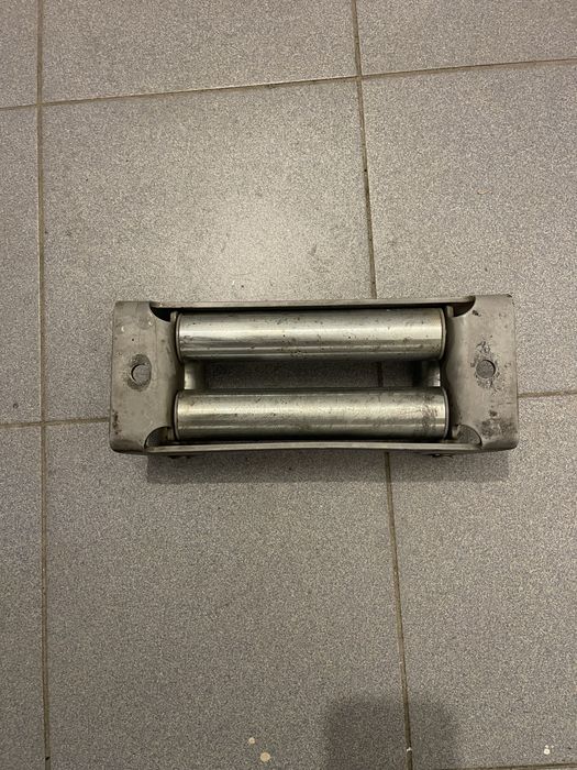 Rola ghidaj troliu auto