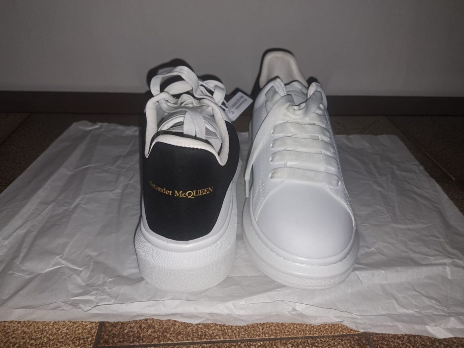 Adidasi Bărbați Alexander McQueen  (NOI) Marimea 44 (Originali)