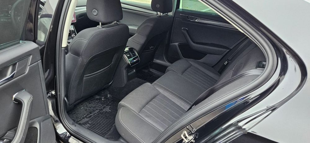 Skoda Superb Primul proprietar, stare perfecta  ( pret 20.400 E - TVA inclus )