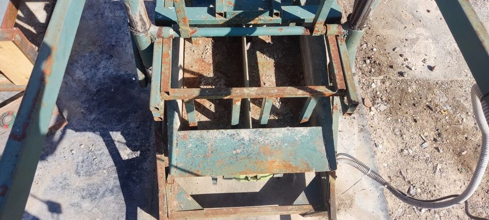 Продам станок для шлакоблока
